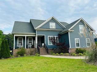 105 Pasture Rd, Poquoson, VA 23662