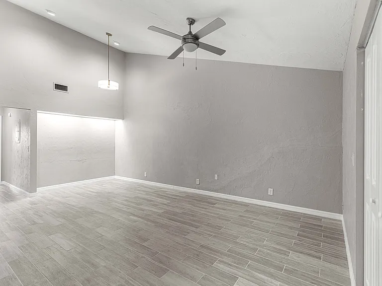 4151 SE 22nd Ave #D — Photo 24