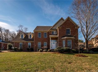 3034 Wolf Lake Blvd, New Albany, IN 47150