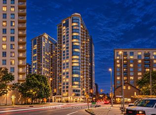 195 Besserer St #2405, Ottawa, ON K1N 0B6