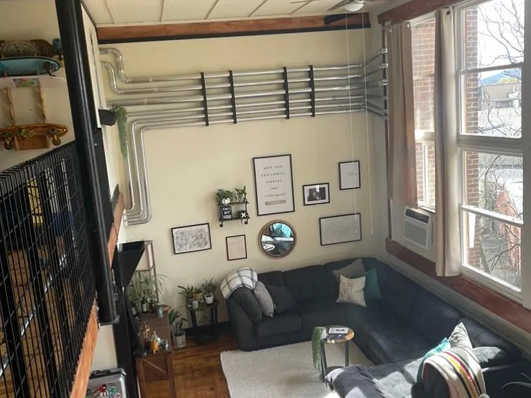 691 Trump St — Photo 27