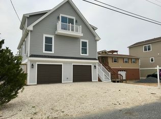 352 Kingfisher Rd, Tuckerton, NJ 08087