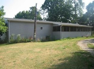 10520 Storms Rd, Litchfield, MI 49252