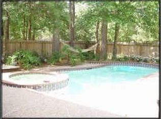 12 Woodhaven Wood Dr, Spring, TX 77380