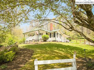 257 Park Vista Rd, West Jefferson, NC 28694