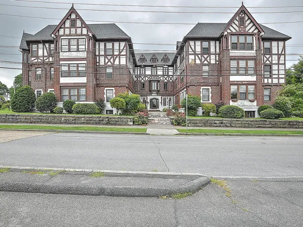 701 Locust St APT 16, Johnson City, TN 37604