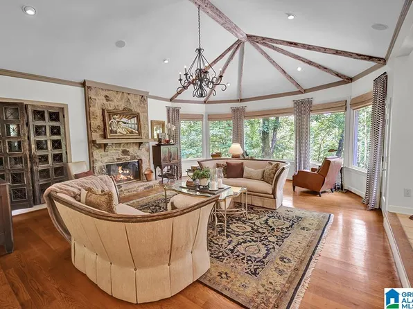 143 Deerwood Lake Dr, Harpersville, AL 35078