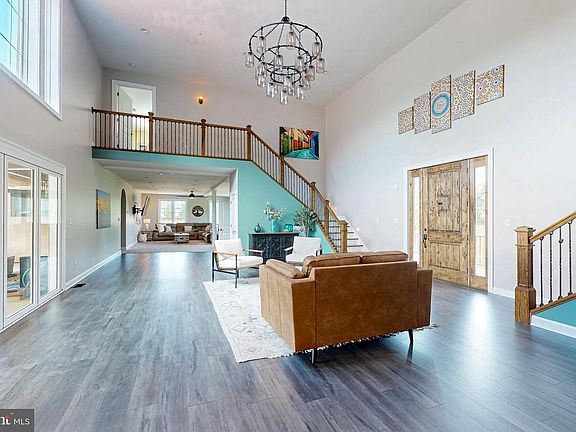 5th image of 11914 Back Creek Rd