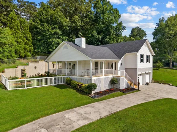 332 N Boundary St, Dalton, GA 30720