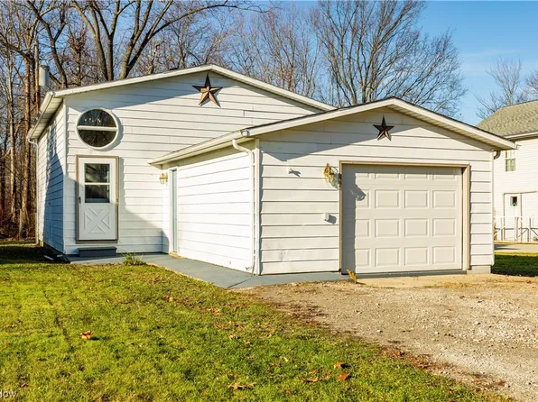 408 Woodside Ave, Vermilion, OH 44089