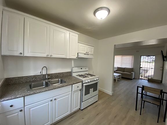 3rd image of 1245 W 88th St APT 6