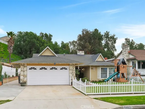 1492 Del Norte Dr, Corona, CA 92879