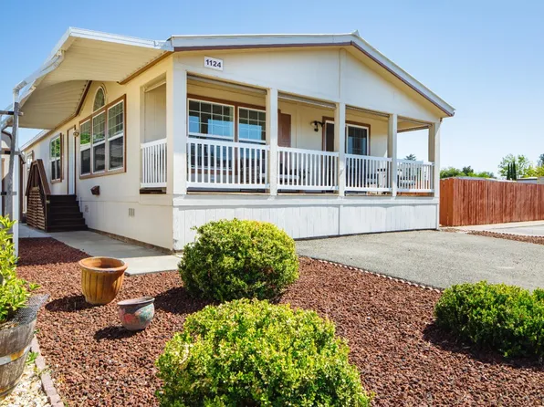 1124 Adrienne Way, Santa Rosa, CA 95401