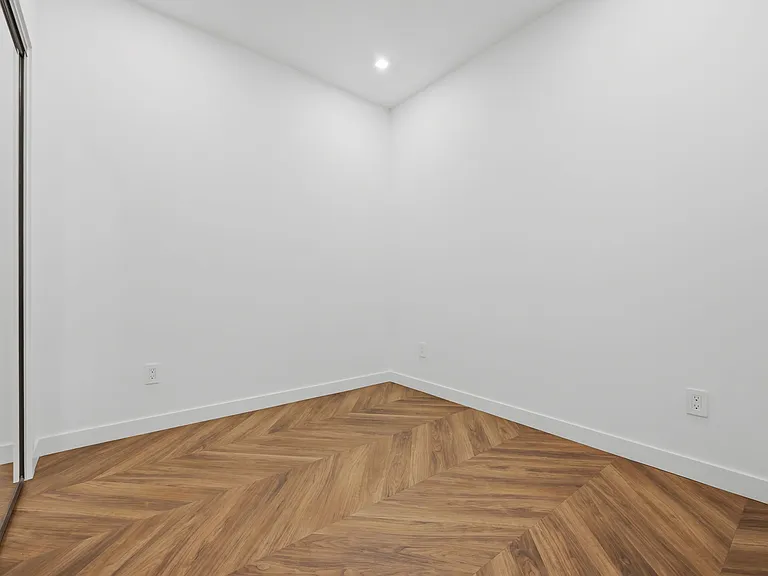 8445 Broadcast Ave SW #404 — Photo 15