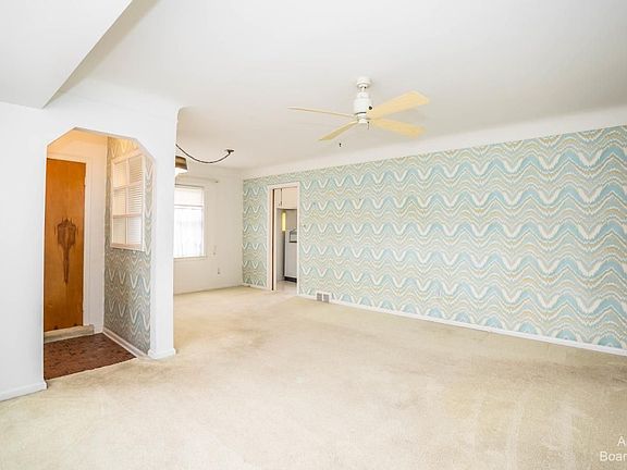 5th image of 1573 Winchester Ave