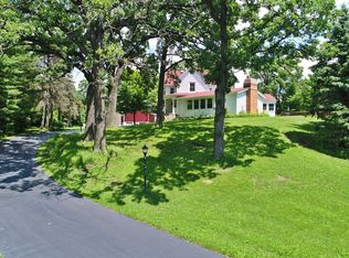 Sequoia Trl, Crystal lake, IL 60012