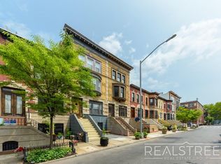 15 Hampton Pl #3, Brooklyn, NY 11213