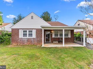 659 Waring St, Philadelphia, PA 19116