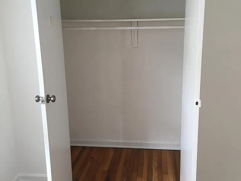 738 Myrtle St NE #7 — Photo 8