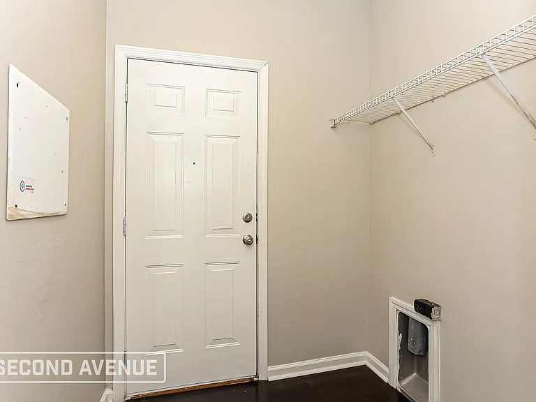 876 Bonaparte Landing Ct — Photo 16