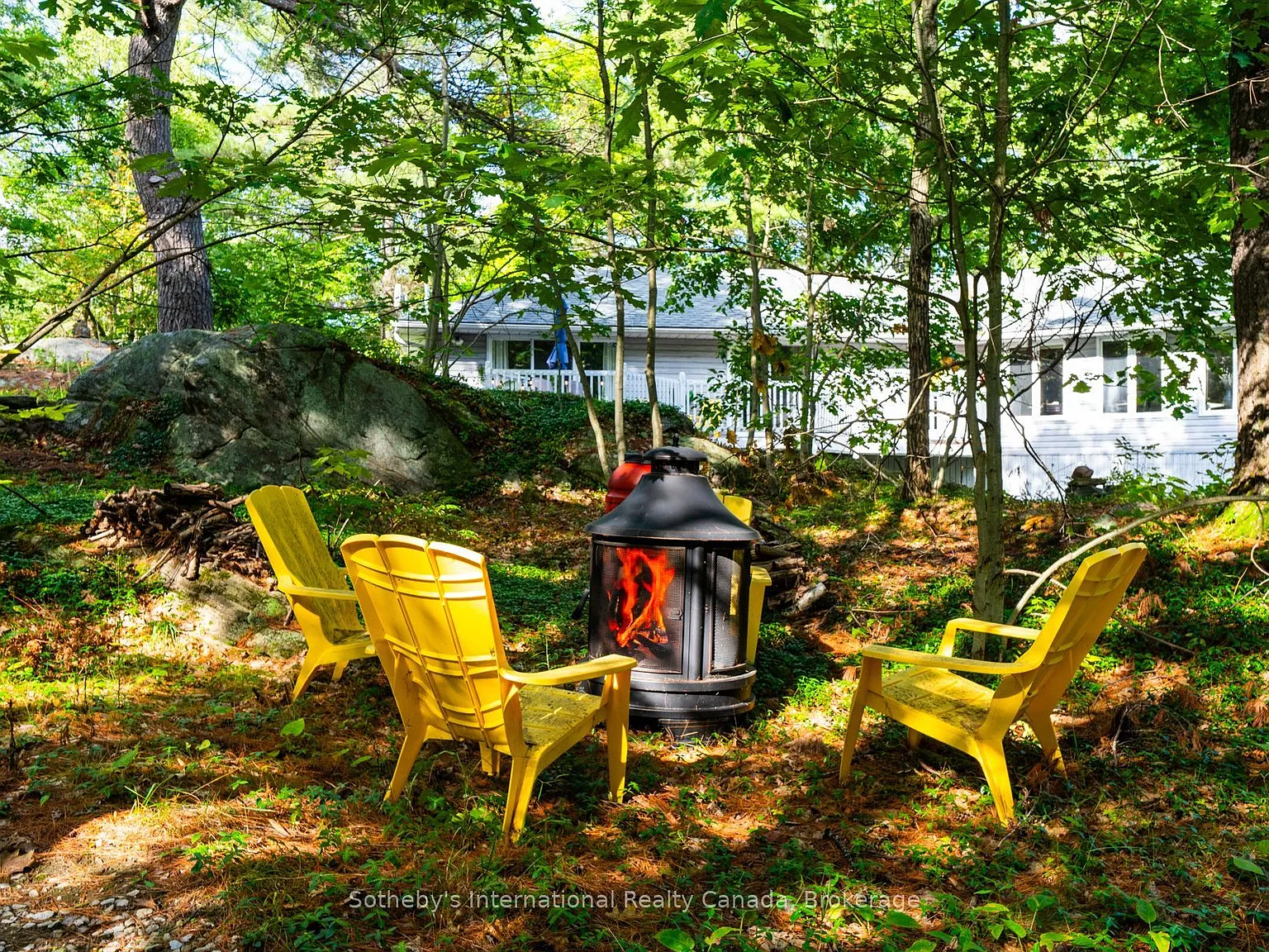3 bed, $2,400 — Photo 4