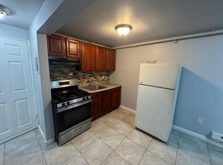 202 Brookdale Ave #1B, Newark, NJ 07106