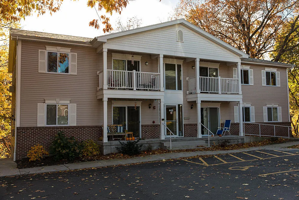 Fleming Creek Townhomes — Photo 4