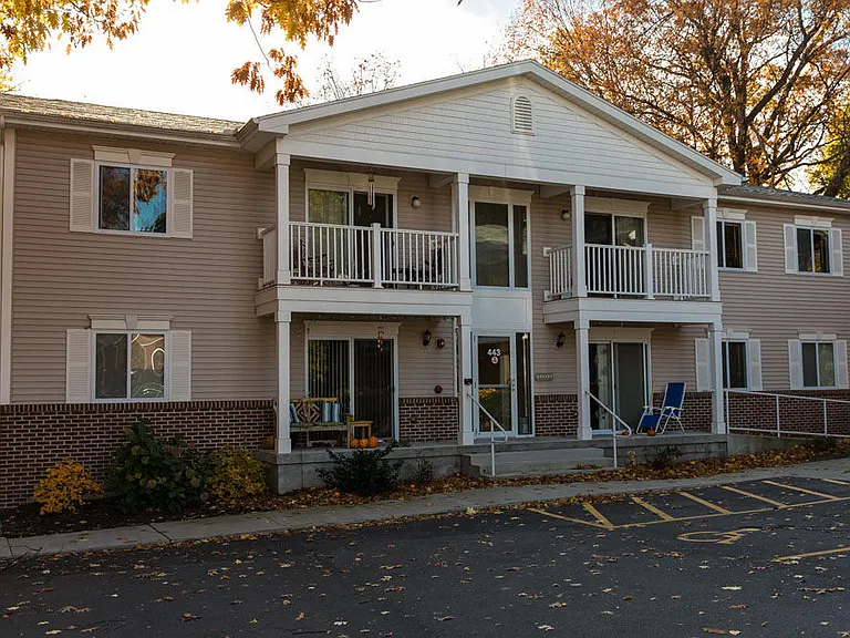 Fleming Creek Townhomes — Photo 3