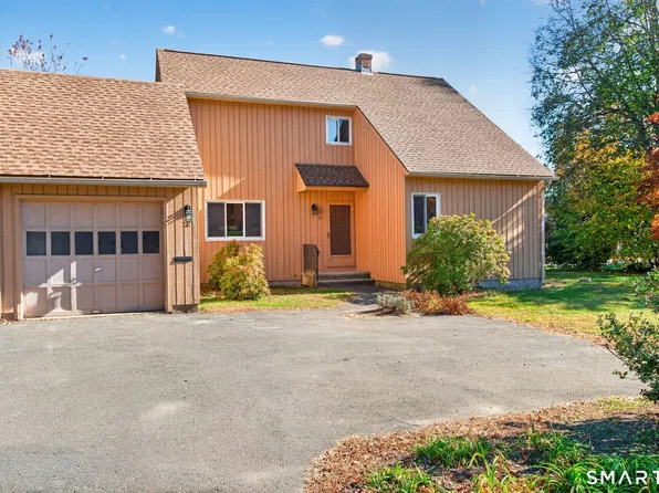 2 Hazel Court #2, Simsbury, CT 06070