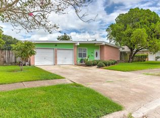 10319 Hinds St, Houston, TX 77034