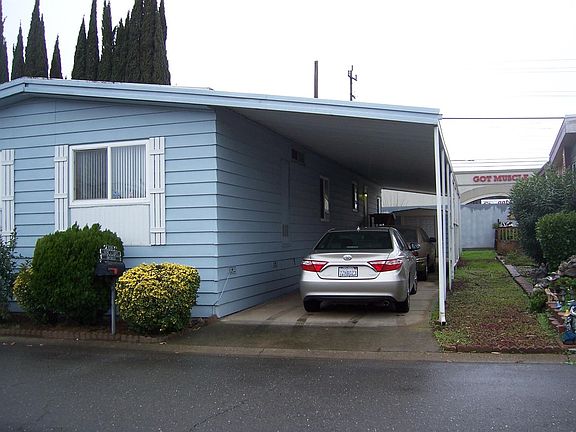 3rd image of 8181 Folsom Blvd #259