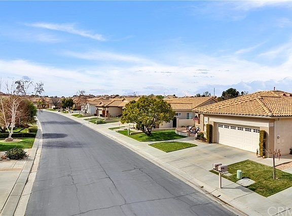4th image of 4908 Singing Hills Dr