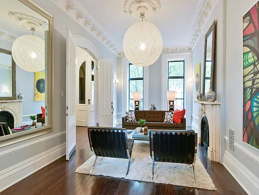 Sold by Sotheby's International Realty | media 1
