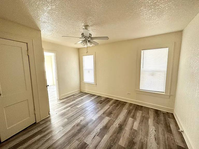 1518 Cumberland Ave — Photo 6