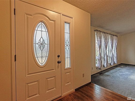 3rd image of 3765 SE Yorkshire Ave