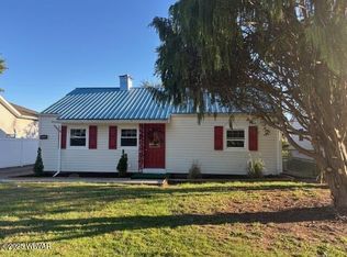 2064 Lincoln Dr, Williamsport, PA 17701