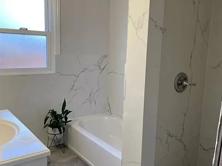 1109 Hamilton Ln — Photo 11