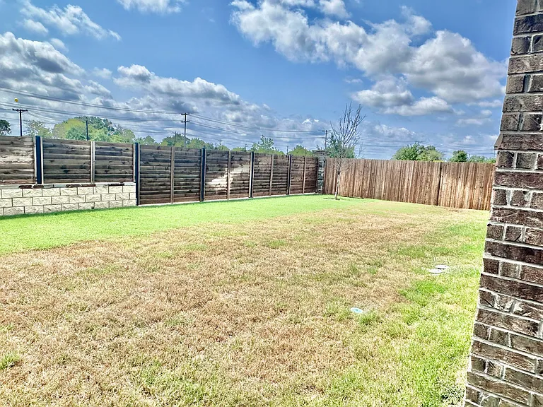 2612 Ainsworth Rd — Photo 14