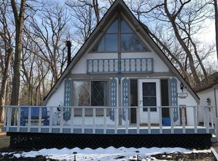 W3743 Orlando Dr, Lake Geneva, WI 53147