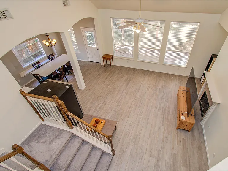 20211 Black Canyon Dr — Photo 23