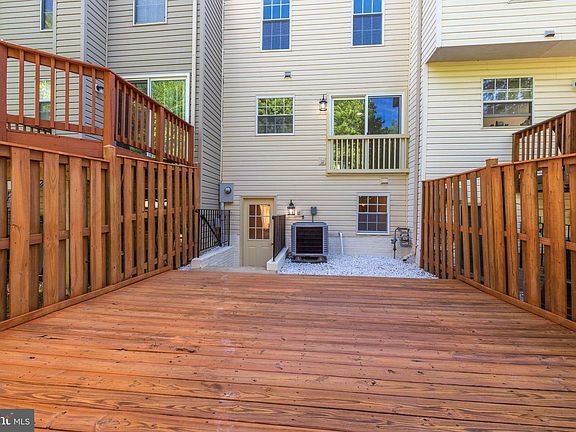 4th image of 6103 Jenlar Dr