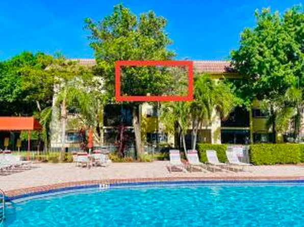 257 S Cypress Road #443, Pompano Beach, FL 33060