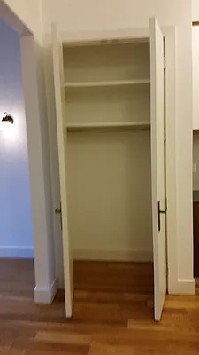 Rented by Space Link Realty | media 18