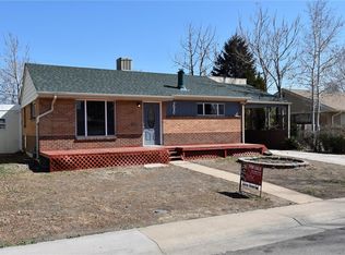 7040 Avrum Dr, Denver, CO 80221