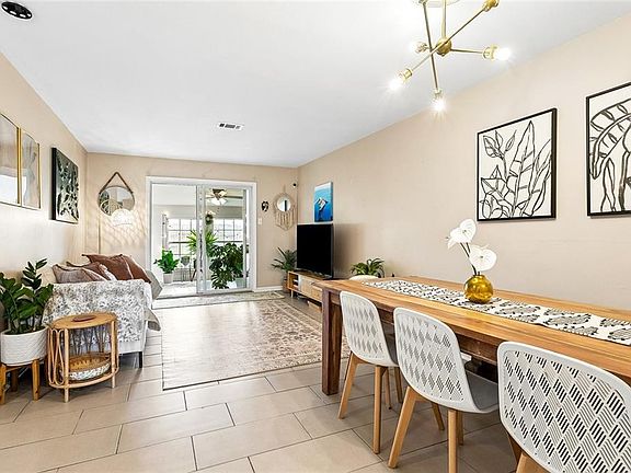 5th image of 3805 Henican Pl