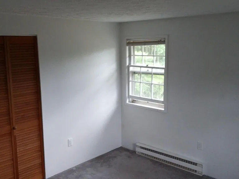 37 Ernest Ave #10 — Photo 5