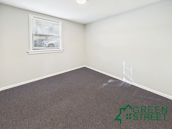 5th image of 3501 N Springfield Ave #G