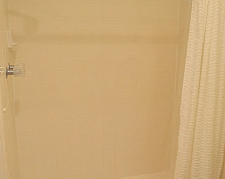 1745 Capri Cir — Photo 11