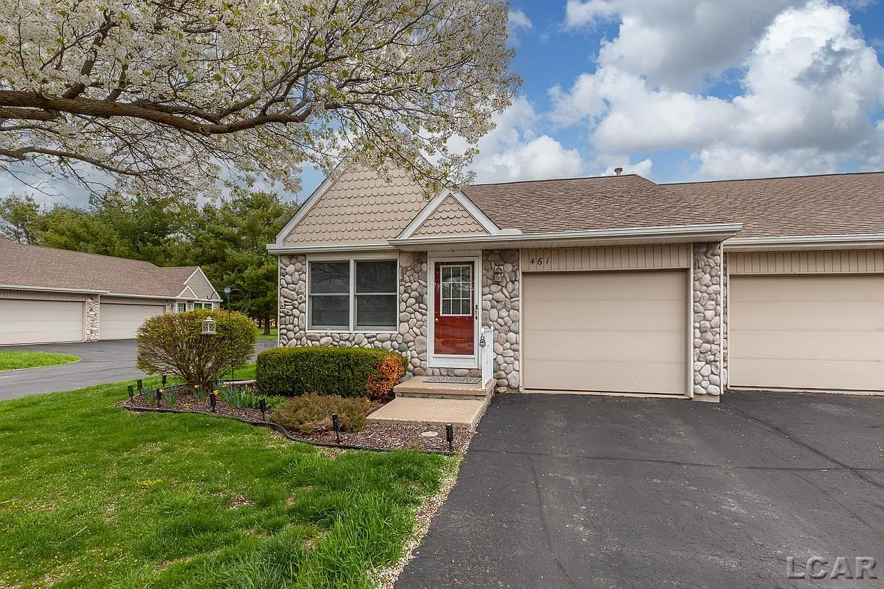 461 Stonehaven Ct photo 1
