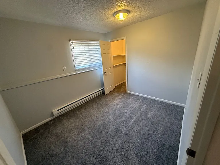 365 Bellvue Ave — Photo 40